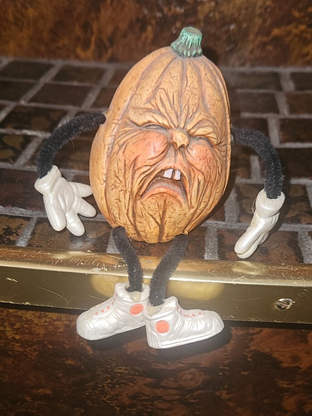 Grunting Pumpkin Figurine